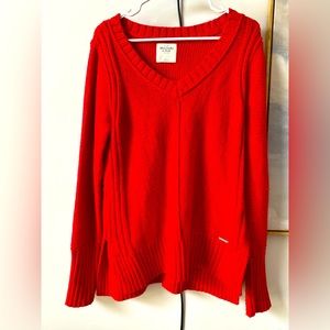 Womens Abercrombie fitch sweater